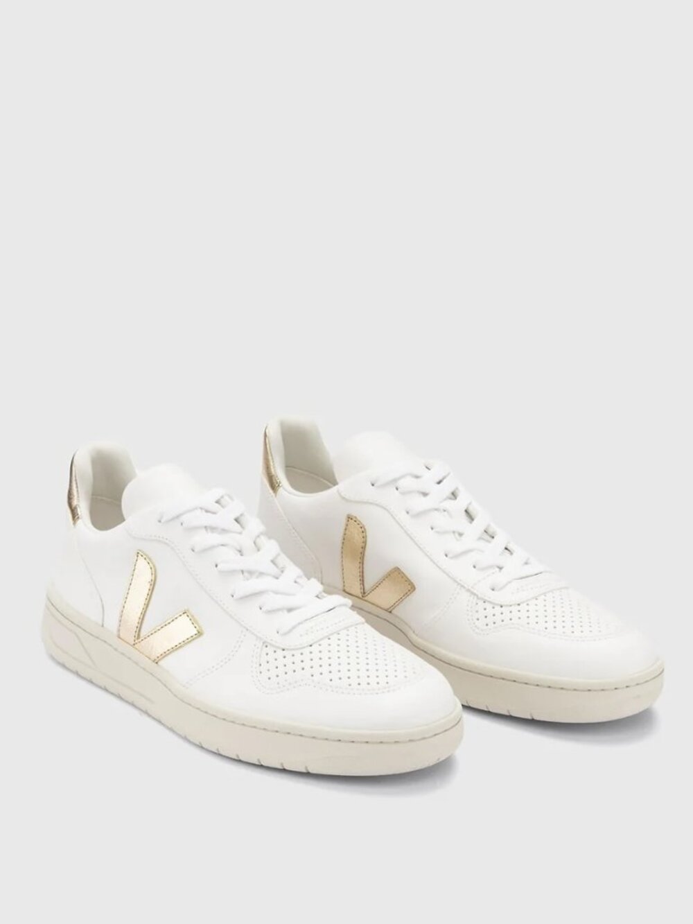 Veja White and Gold V10 Sneakers NWOT- Women's Size 10